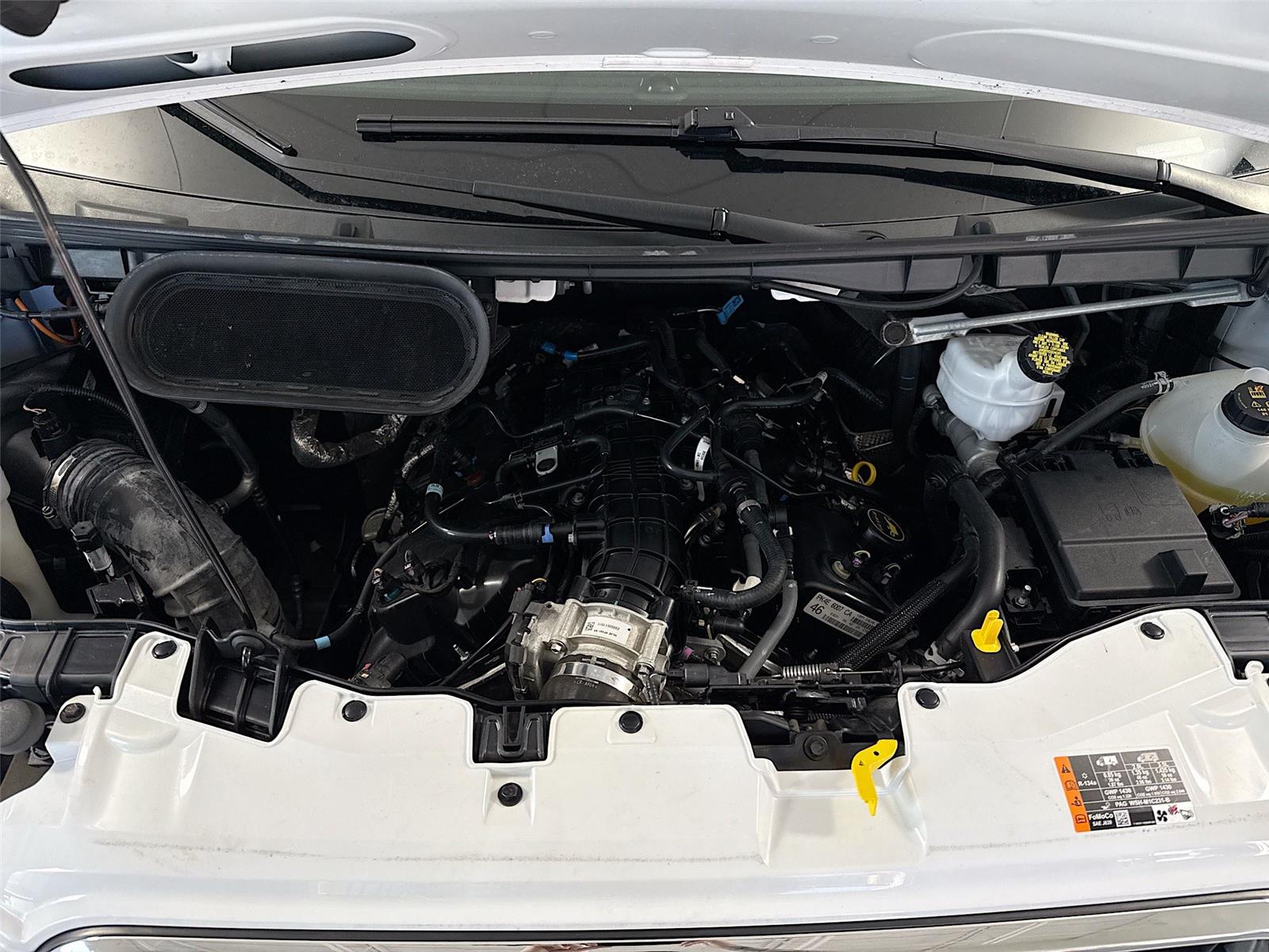 2024 Ford Transit Passenger Van XLT - Photo 25