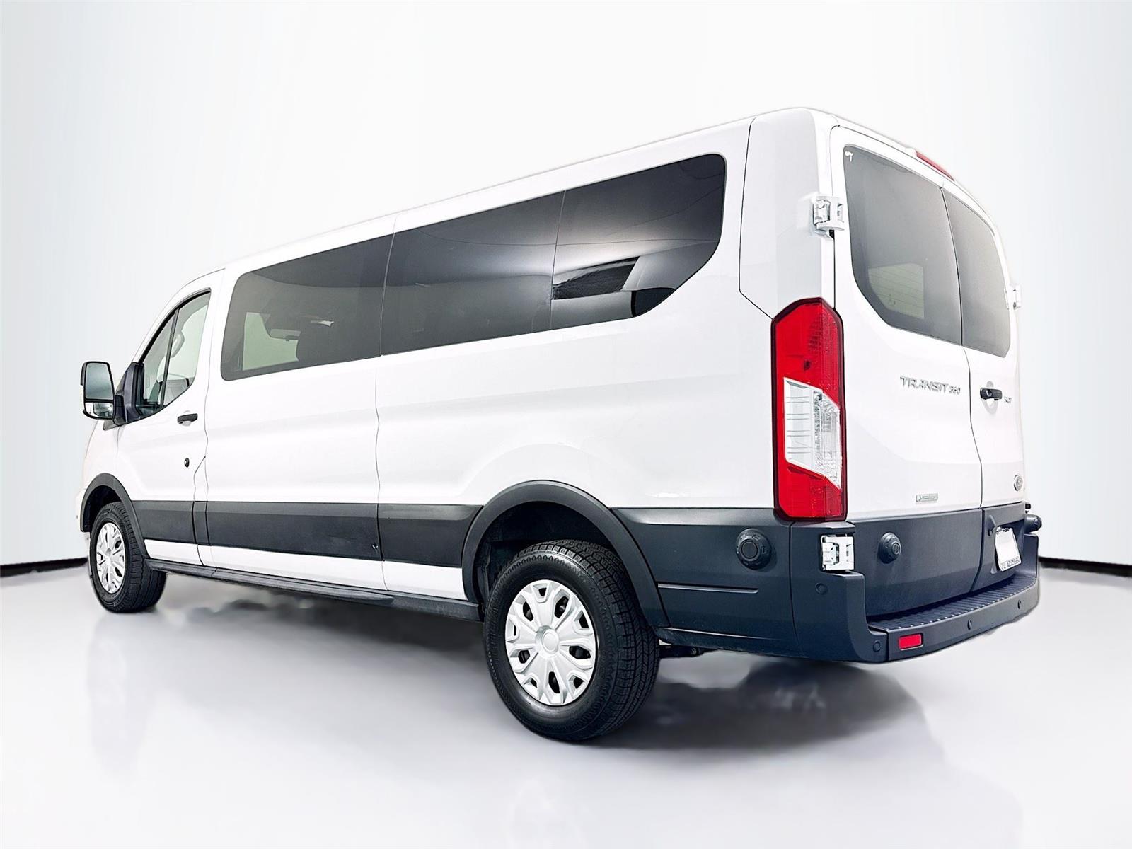 2024 Ford Transit Passenger Van XLT - Photo 27