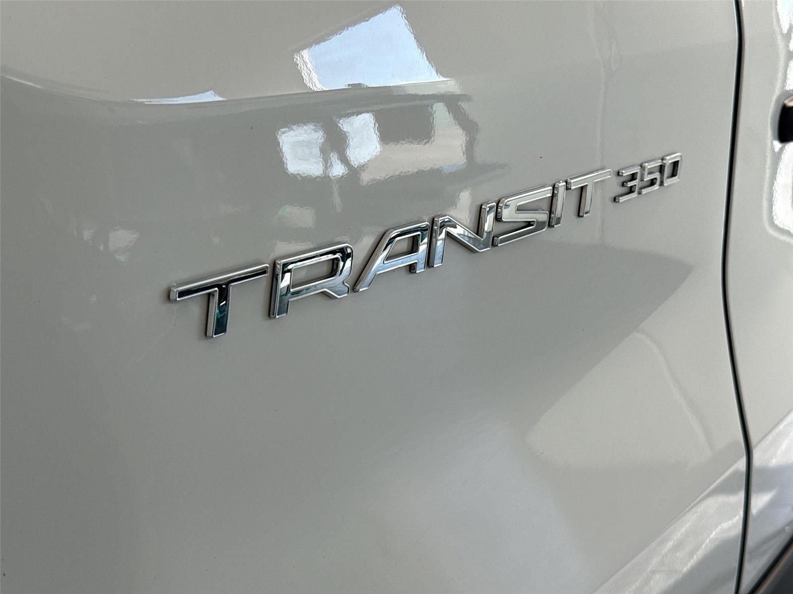 2024 Ford Transit Passenger Van XLT - Photo 35