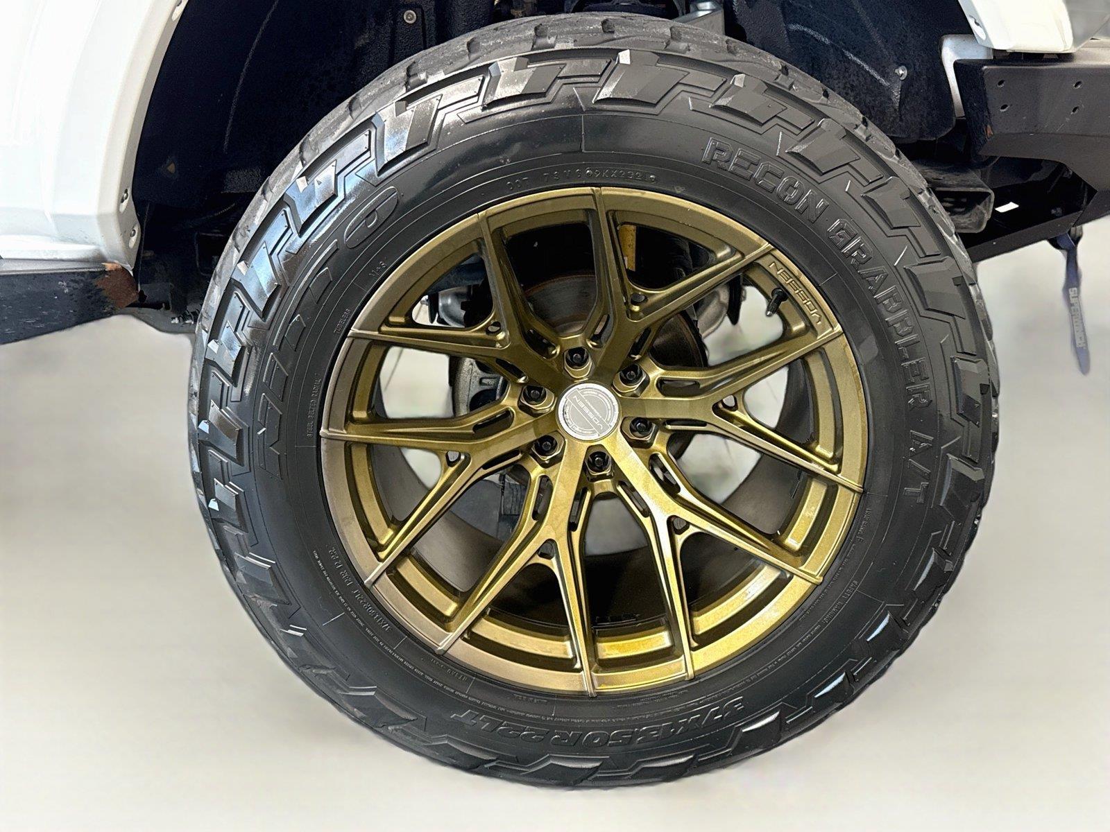 2021 Ford Bronco 4-Door Black Diamond - Photo 29