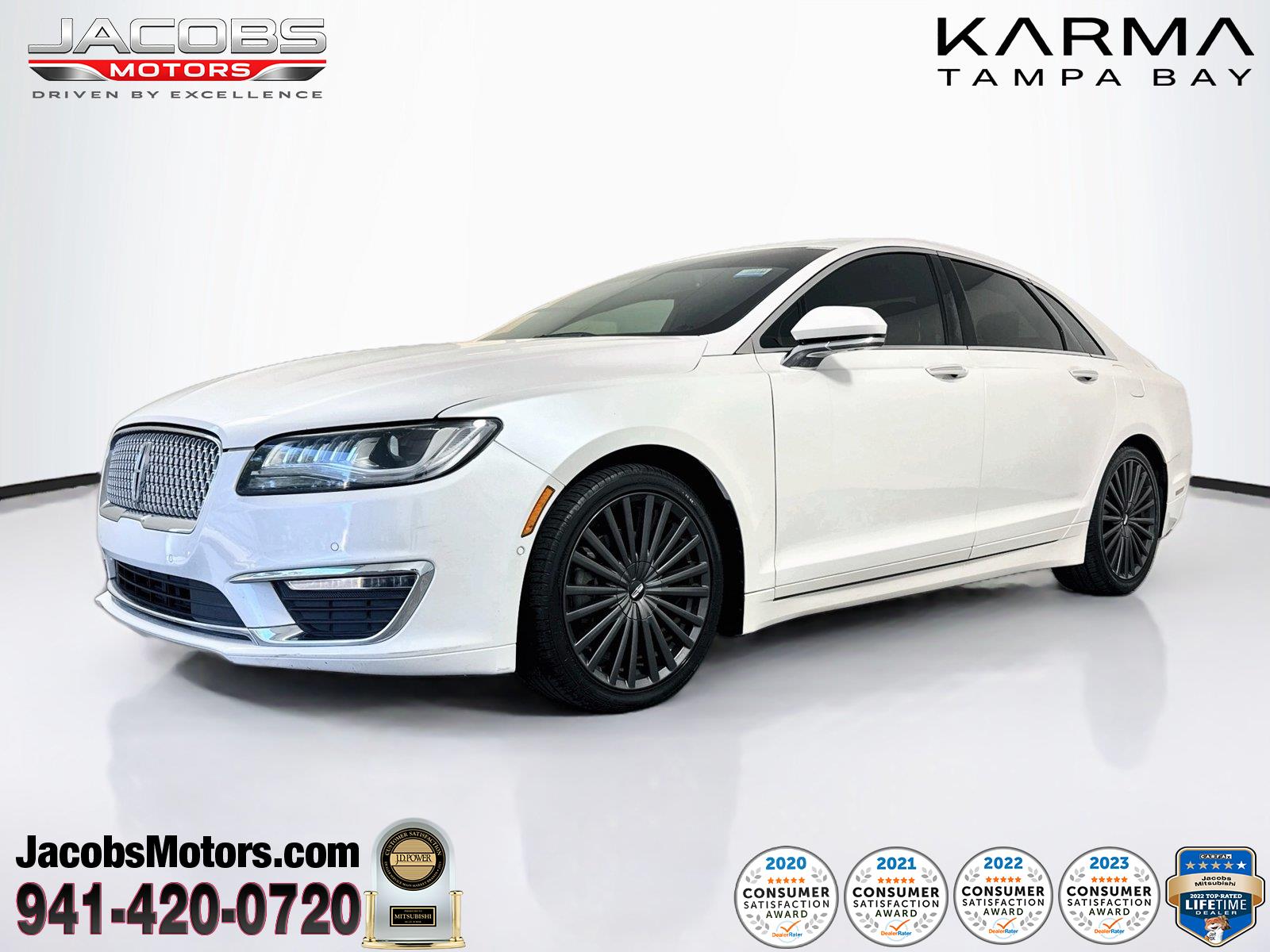 White Platinum Metallic Tri-Coat 2018 Lincoln MKZ Hybrid Sedan Front-Wheel Drive Continuously Variable Transmission
