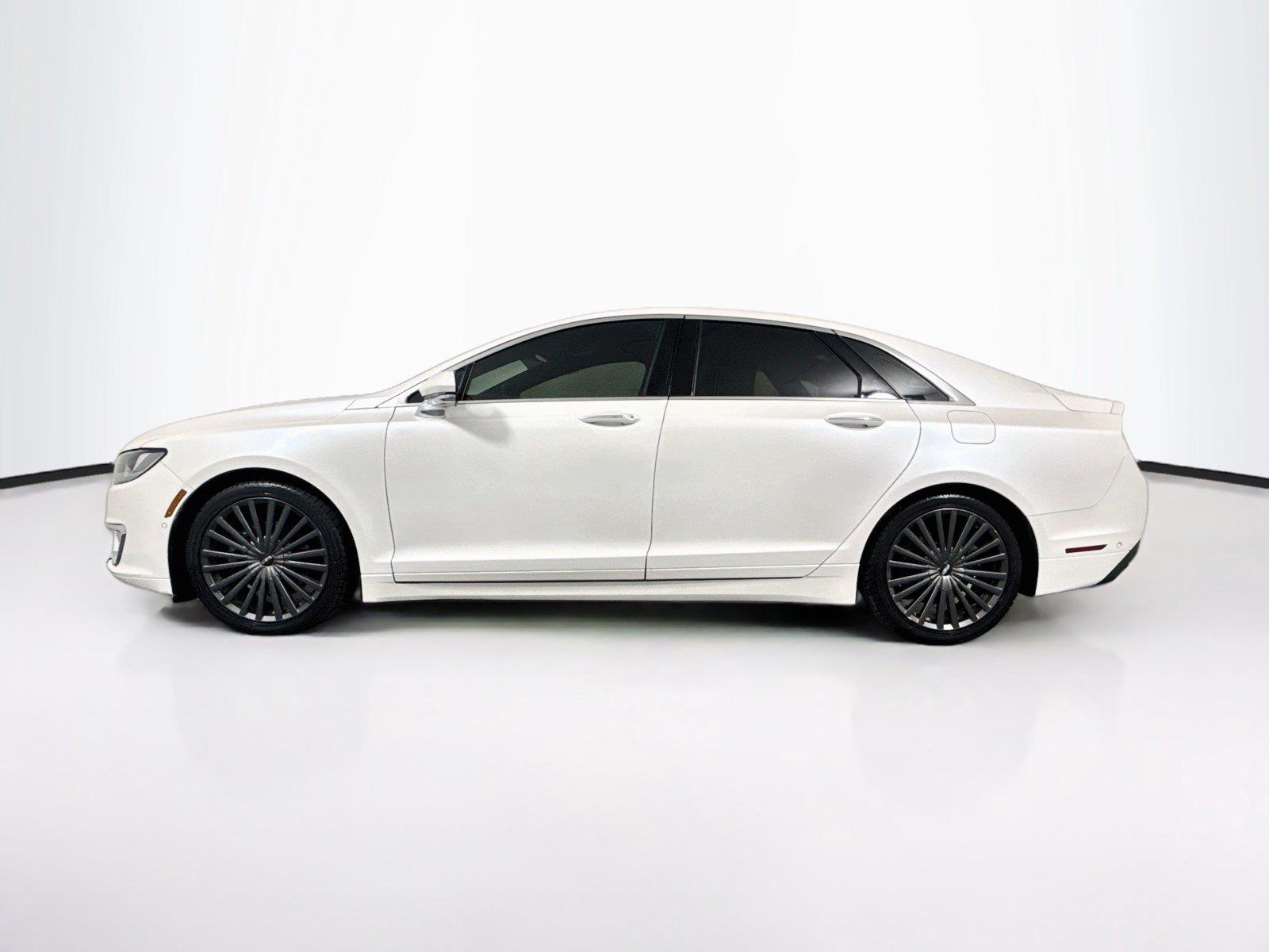 2018 Lincoln MKZ Reserve - Photo 2
