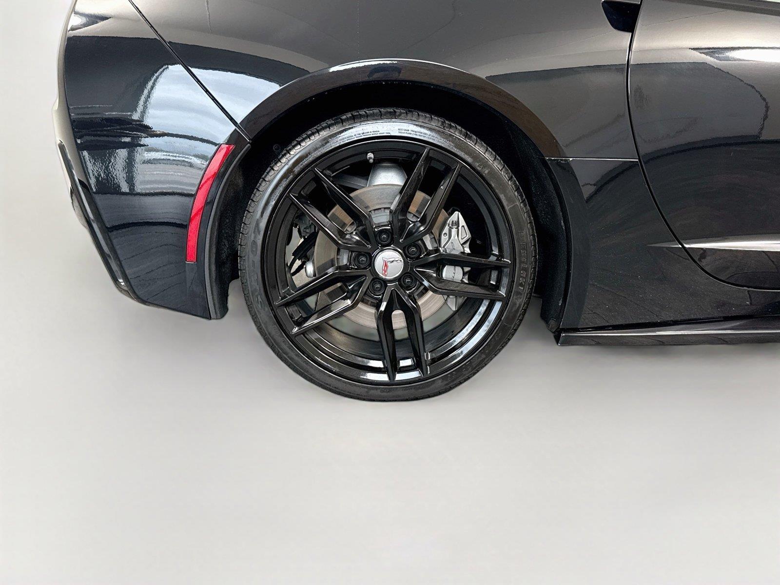 2019 Chevrolet Corvette 1LT - Photo 15