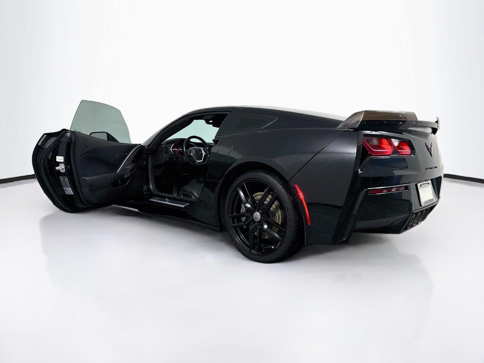 2019 Chevrolet Corvette 1LT - Photo 17