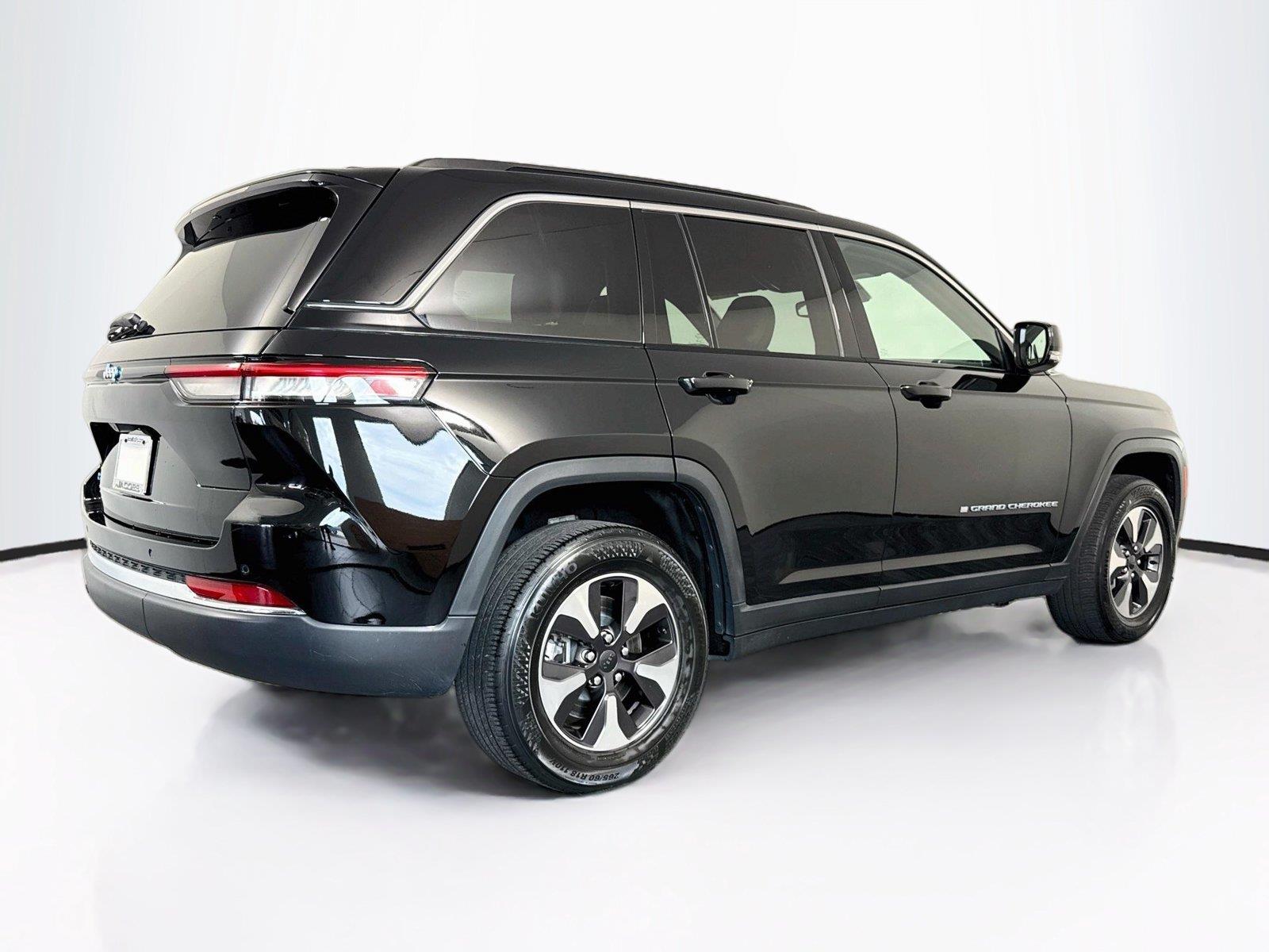 2024 Jeep Grand Cherokee 4xe - Photo 5