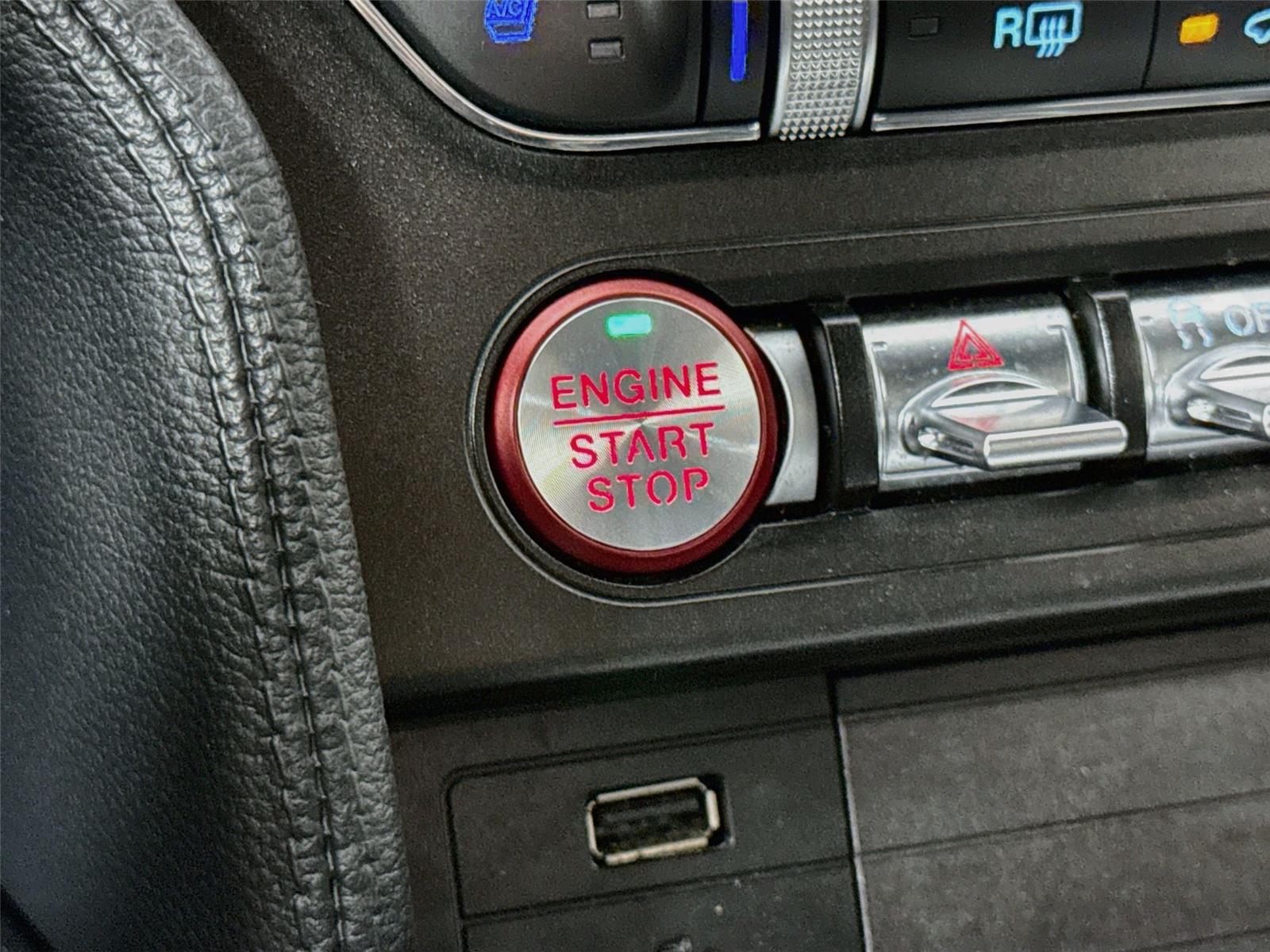 2020 Ford Mustang GT Premium - Photo 13