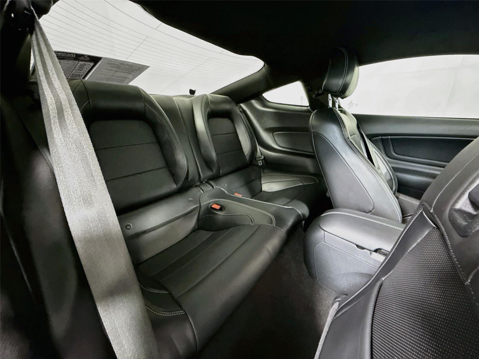 2020 Ford Mustang GT Premium - Photo 19