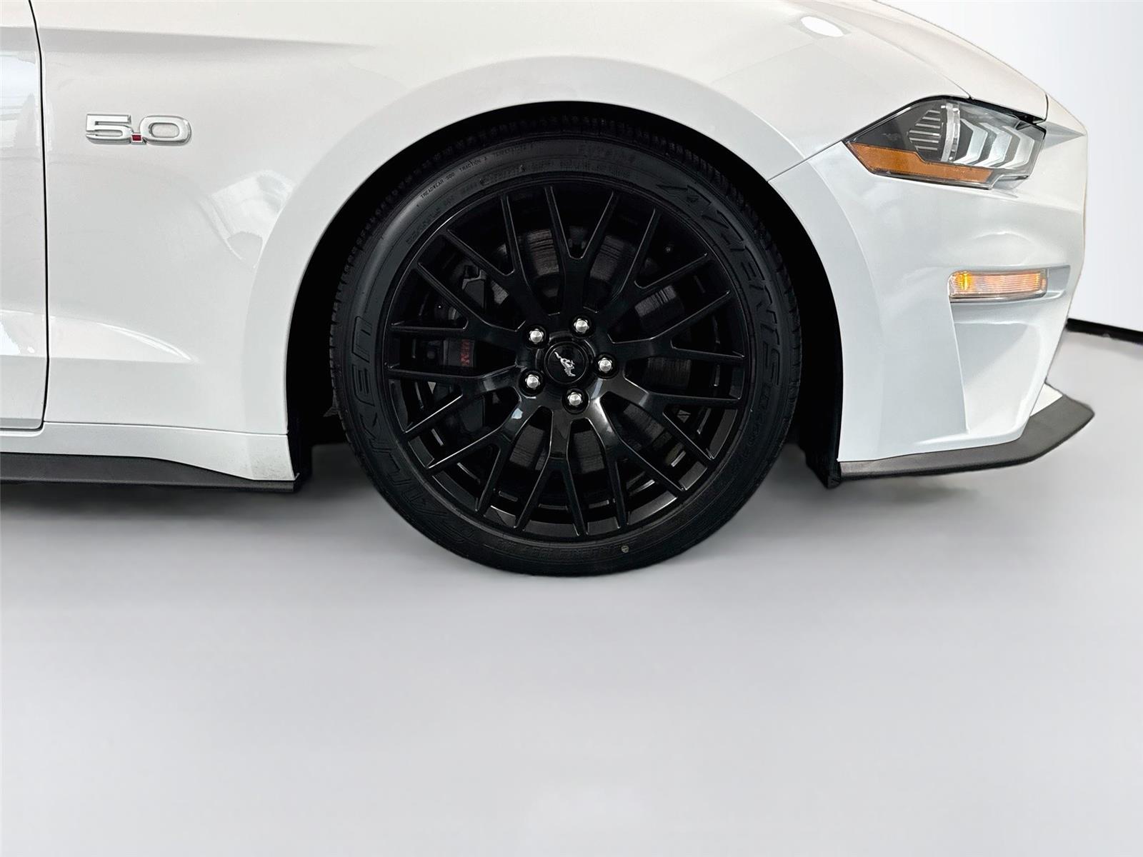2020 Ford Mustang GT Premium - Photo 32