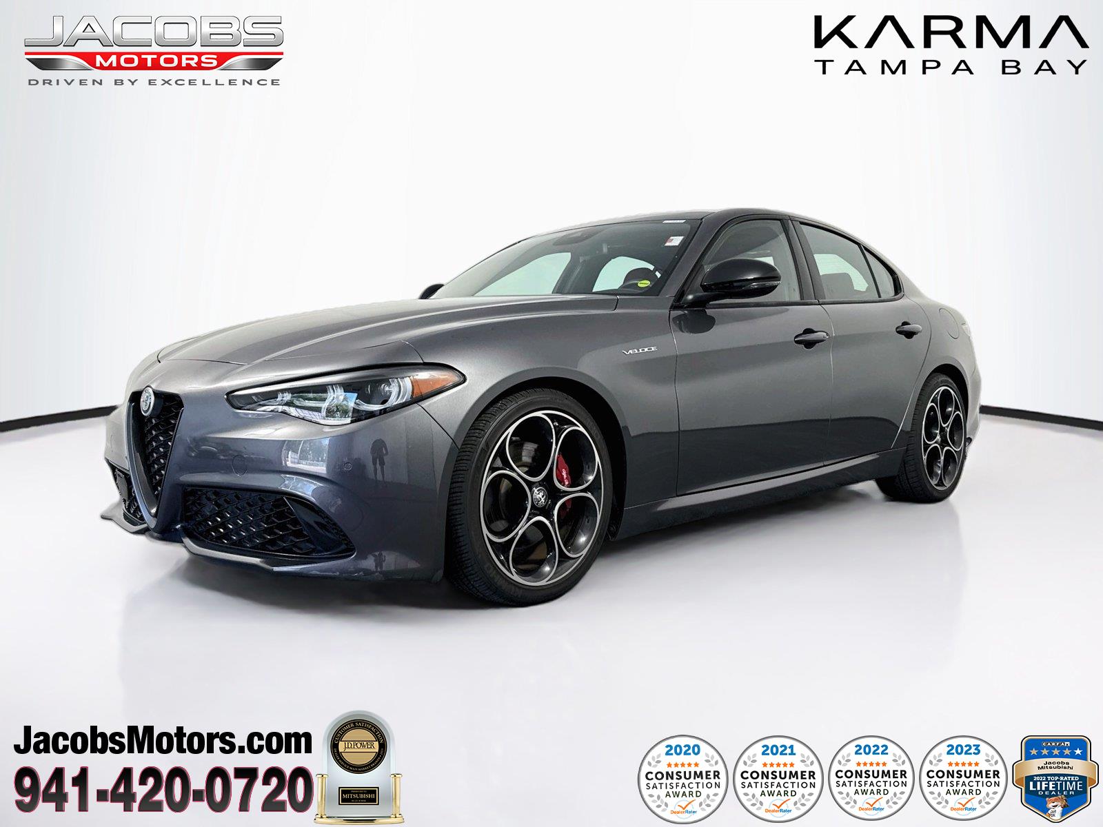 Vesuvio Gray Metallic 2024 Alfa Romeo Giulia Sedan Rear-Wheel Drive Automatic