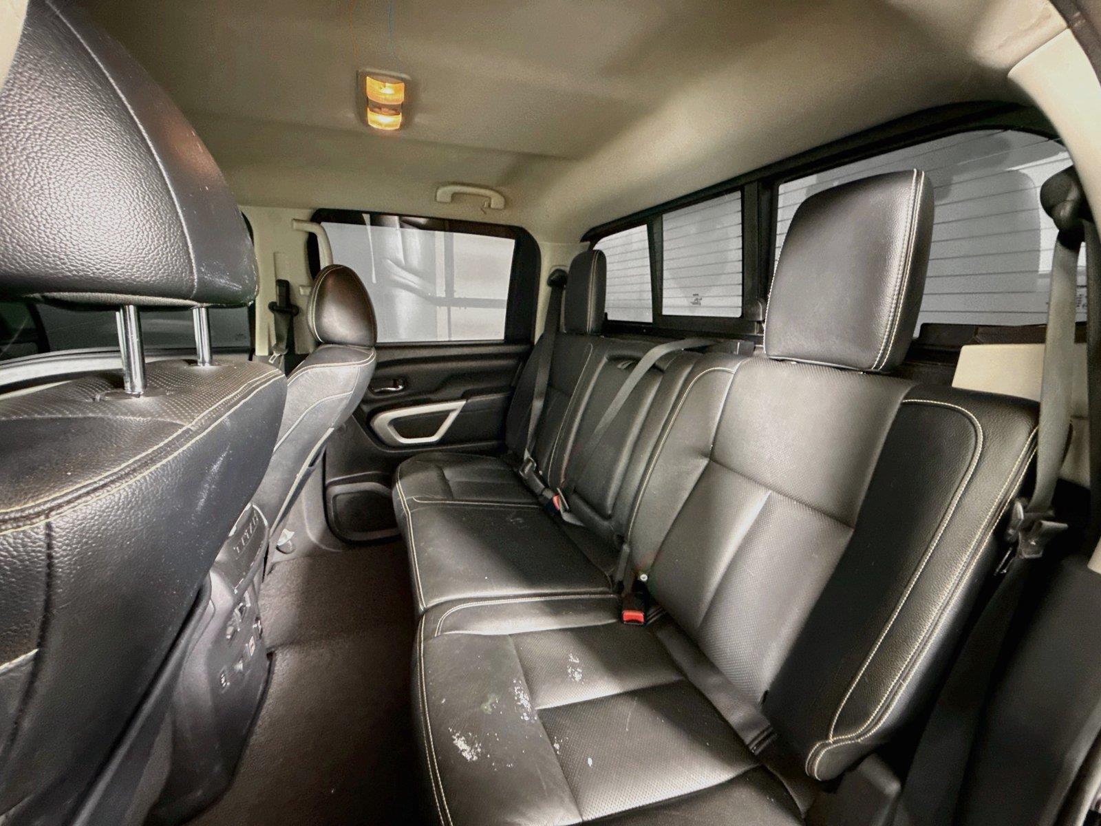 2019 Nissan Titan PRO-4X - Photo 24