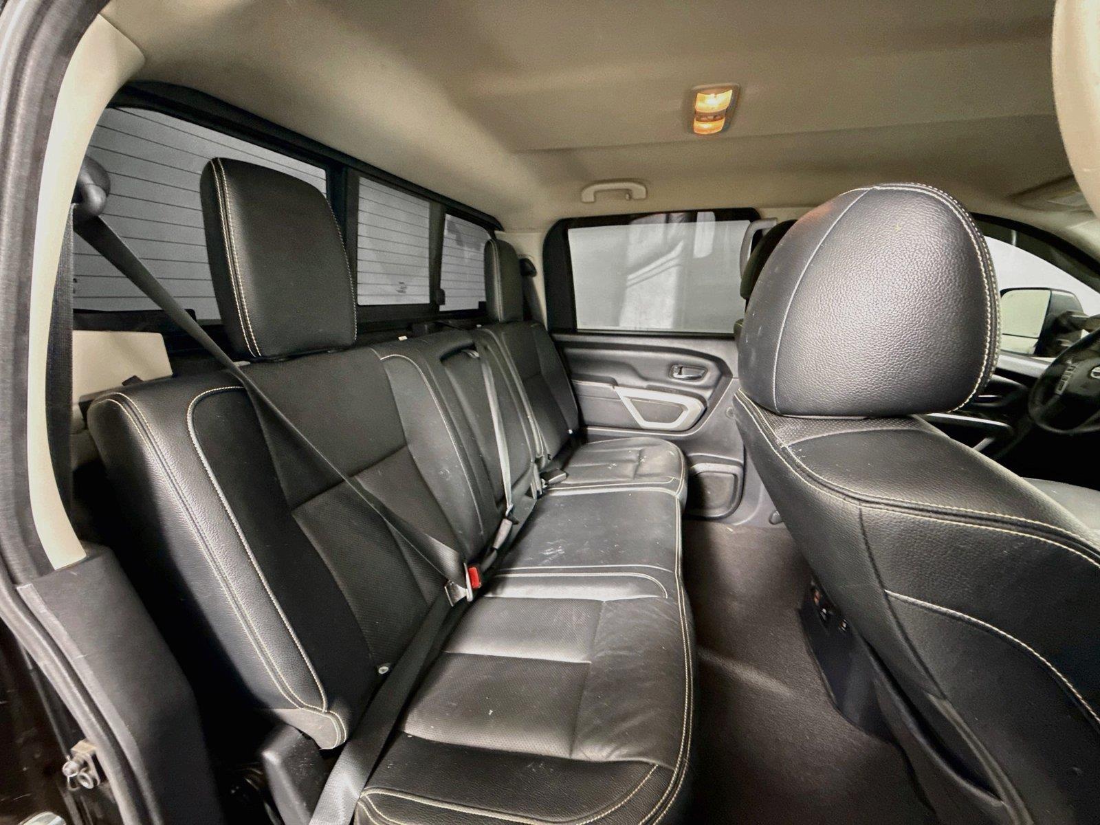 2019 Nissan Titan PRO-4X - Photo 25