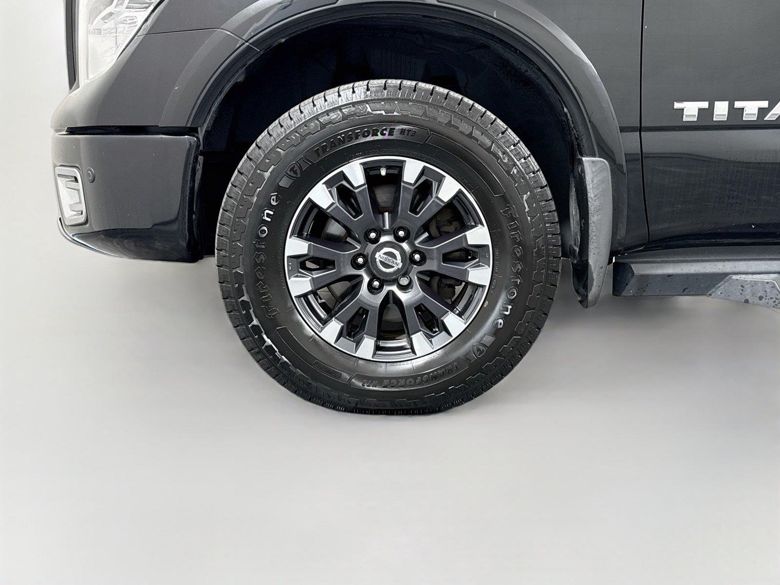 2019 Nissan Titan PRO-4X - Photo 30