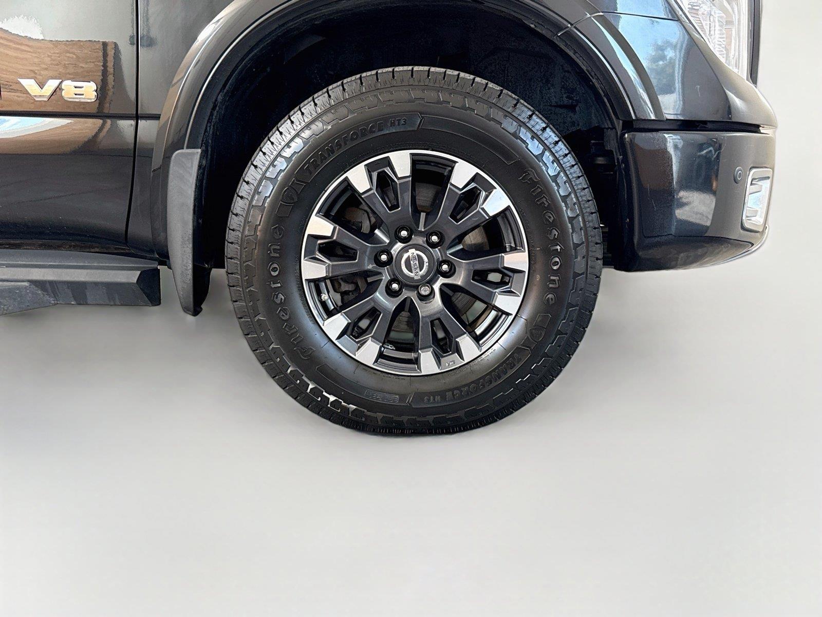 2019 Nissan Titan PRO-4X - Photo 32