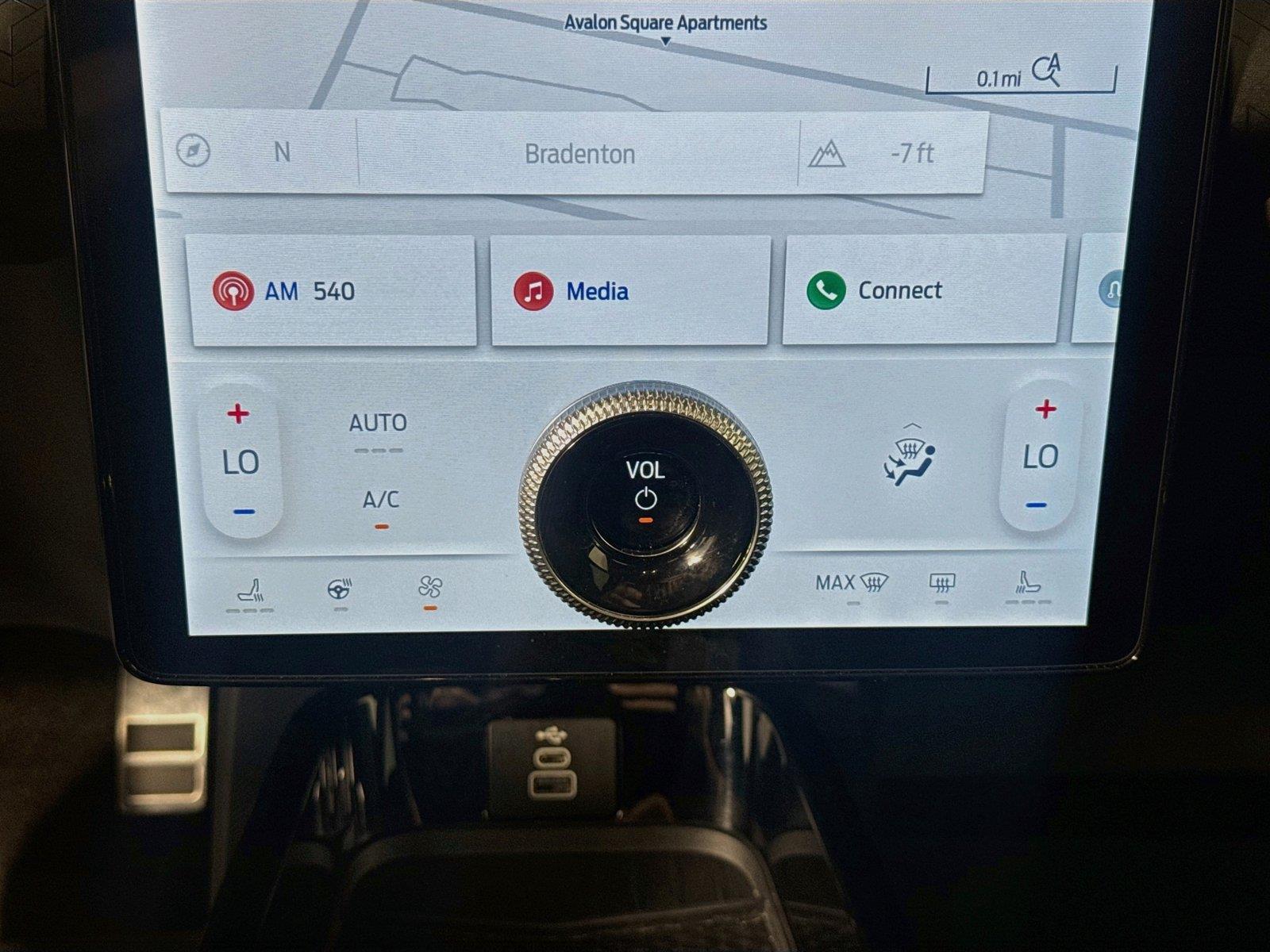 2025 Ford Mustang Mach-E GT AWD - Photo 19