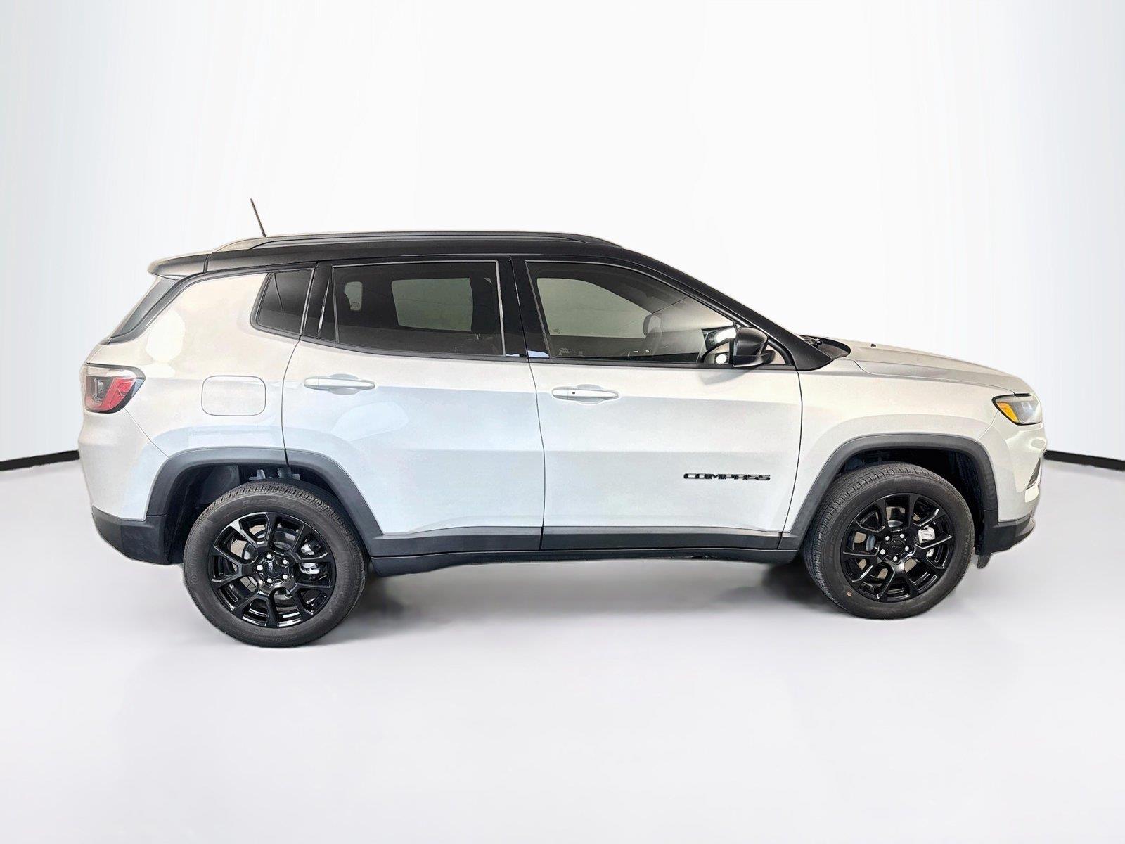 2024 Jeep Compass Latitude - Photo 6