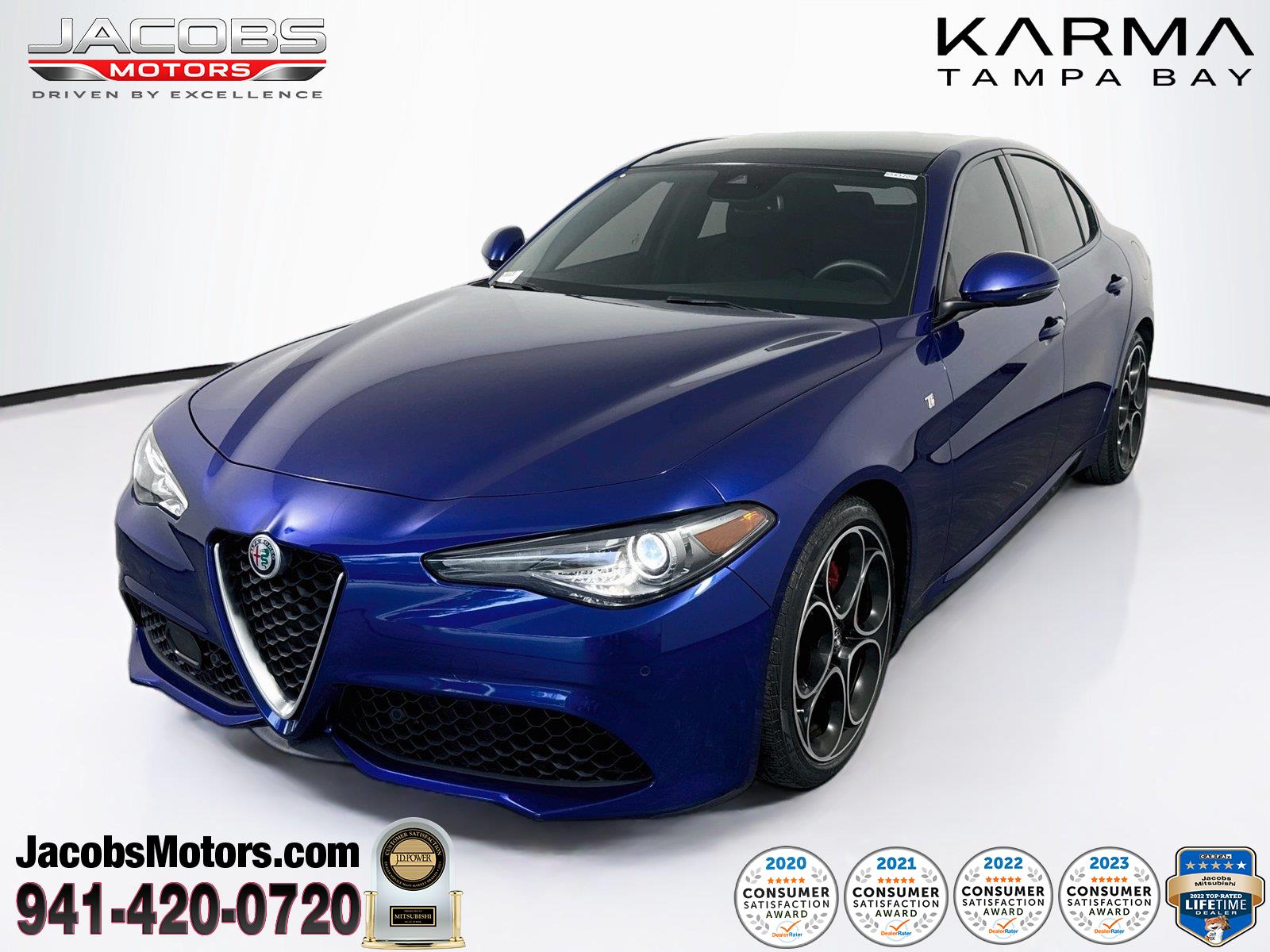 Anodized Blue Metallic 2023 Alfa Romeo Giulia Sedan Rear-Wheel Drive Automatic