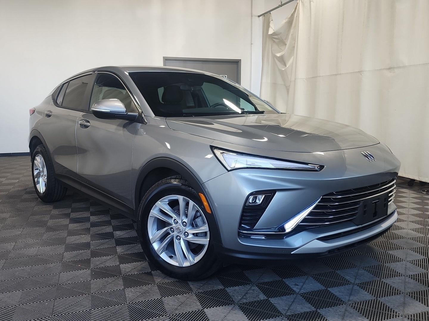 Gray Metallic 2024 Buick Envista Preferred FWD SUV / Crossover Front-Wheel Drive 6-Speed Automatic