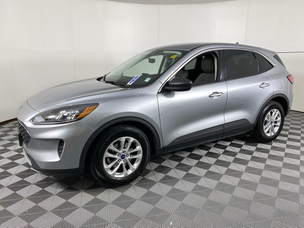 Used 2022 Iconic Silver Ford SE image 6