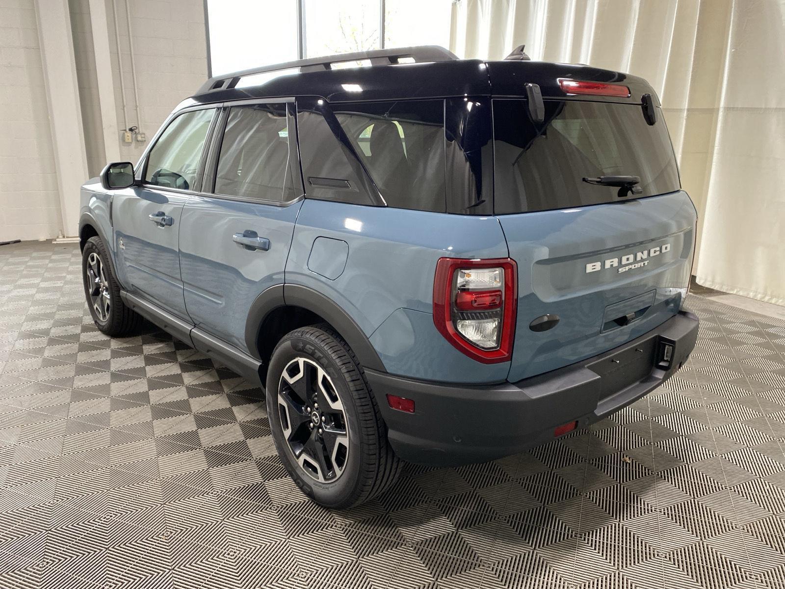 Used 2022 Area 51 Ford Outer Banks image 5