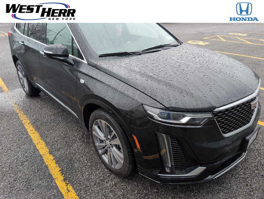 2024 Cadillac XT6 Premium Luxury Auto's photo