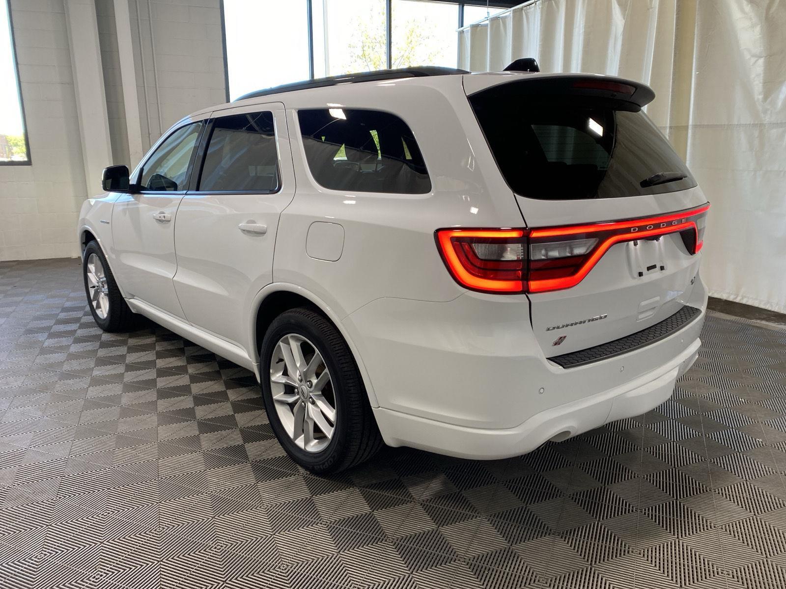 Used 2025 White Knuckle Dodge R/T image 5