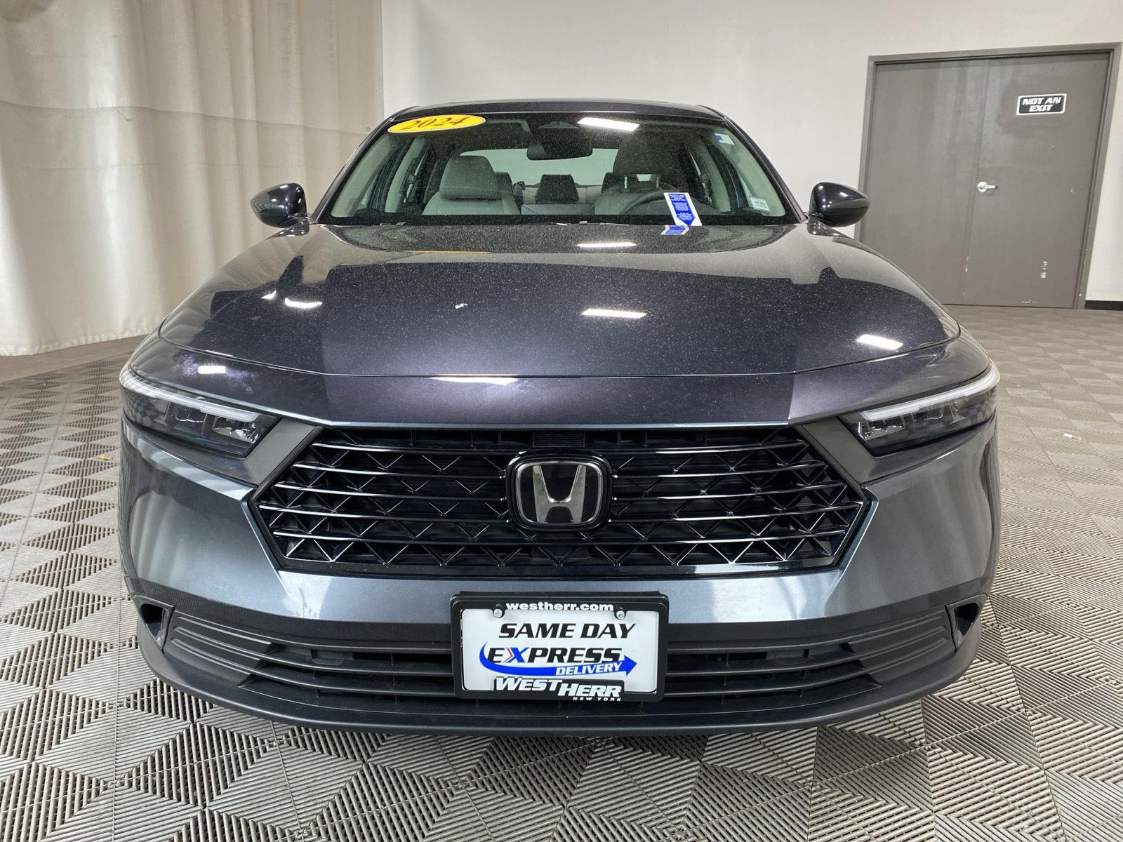 Certified Used 2024 Meteorite Gray Metallic Honda  image 3