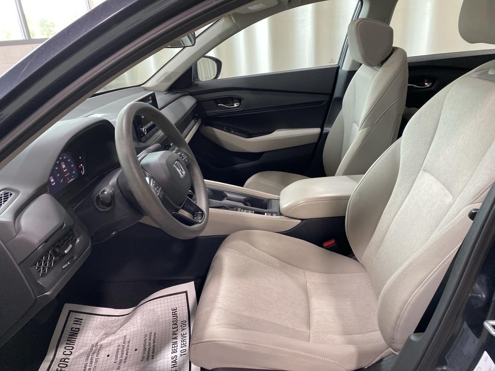 Certified Used 2024 Meteorite Gray Metallic Honda  image 17