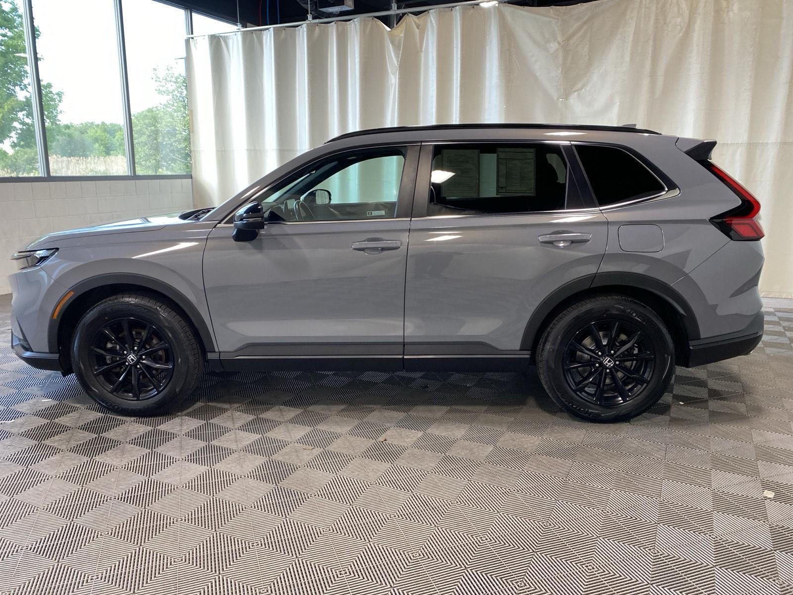 Certified Used 2024 Urban Gray Pearl Honda Sport image 5