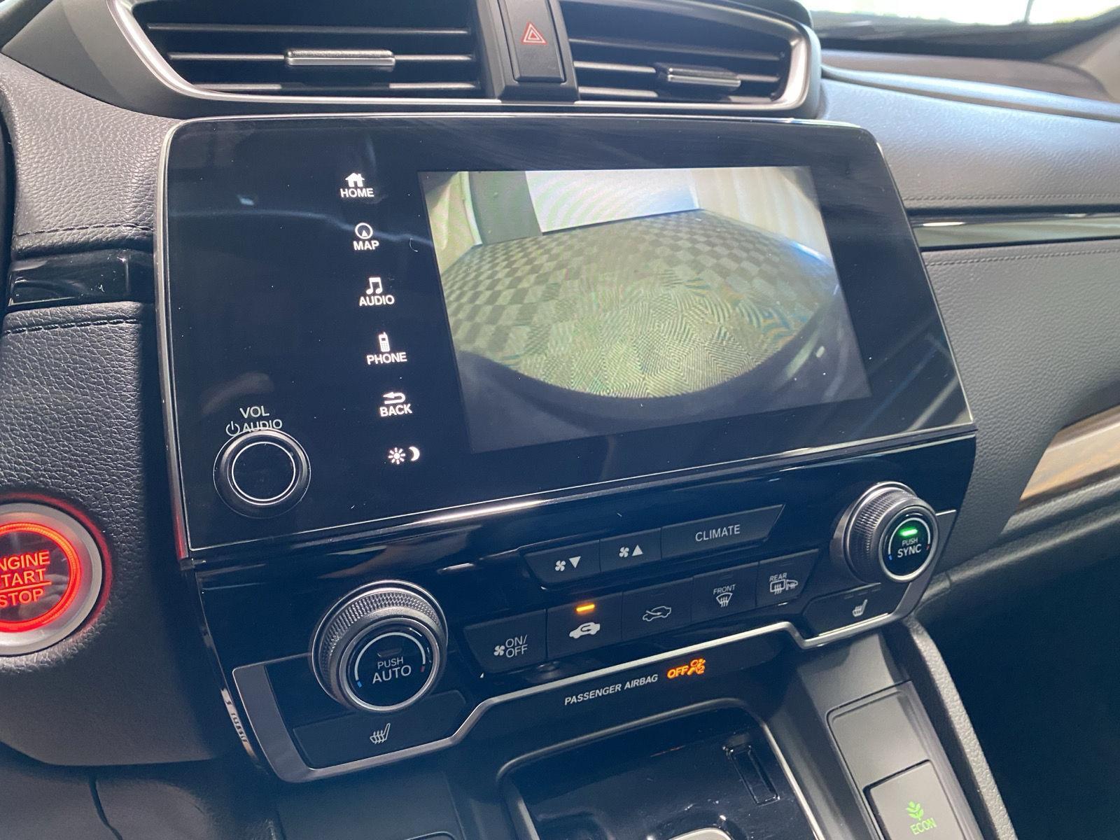 Used 2019 Modern Steel Metallic Honda Touring image 29