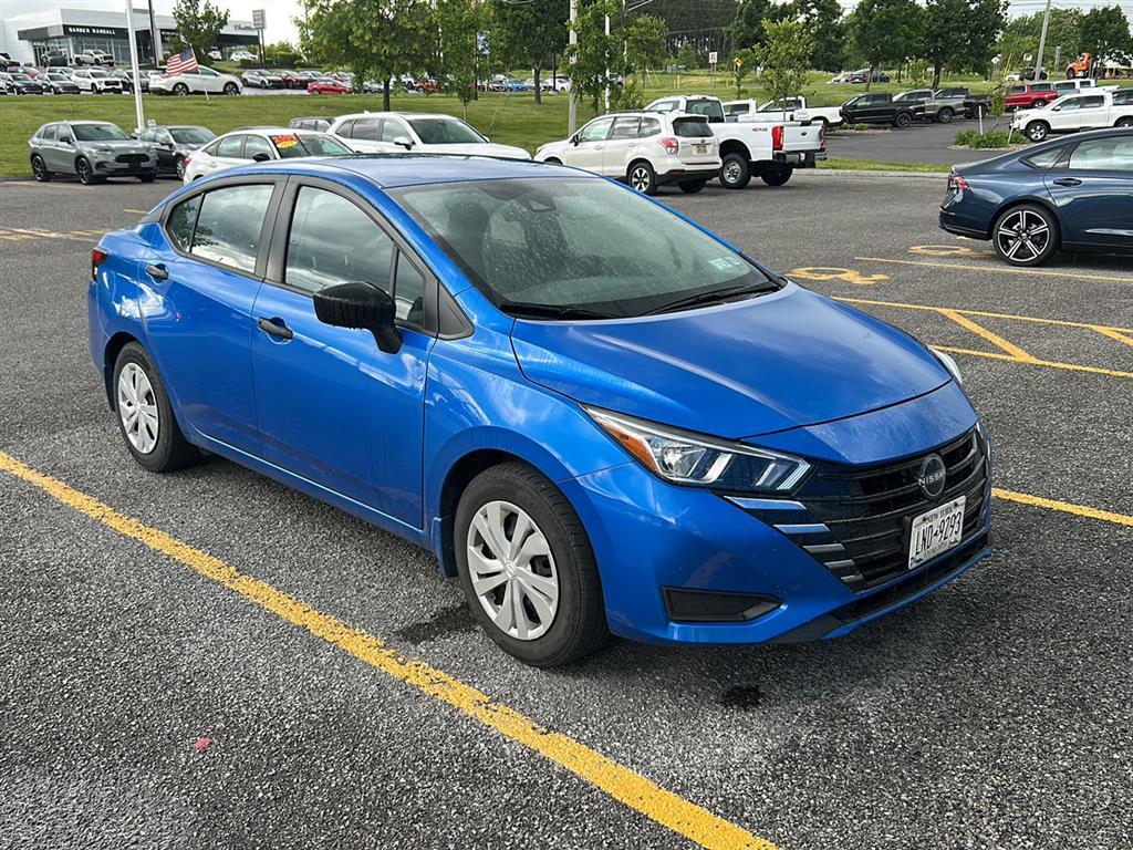 Electric Blue Metallic 2024 Nissan Versa Sedan Front-Wheel Drive Continuously Variable Transmission