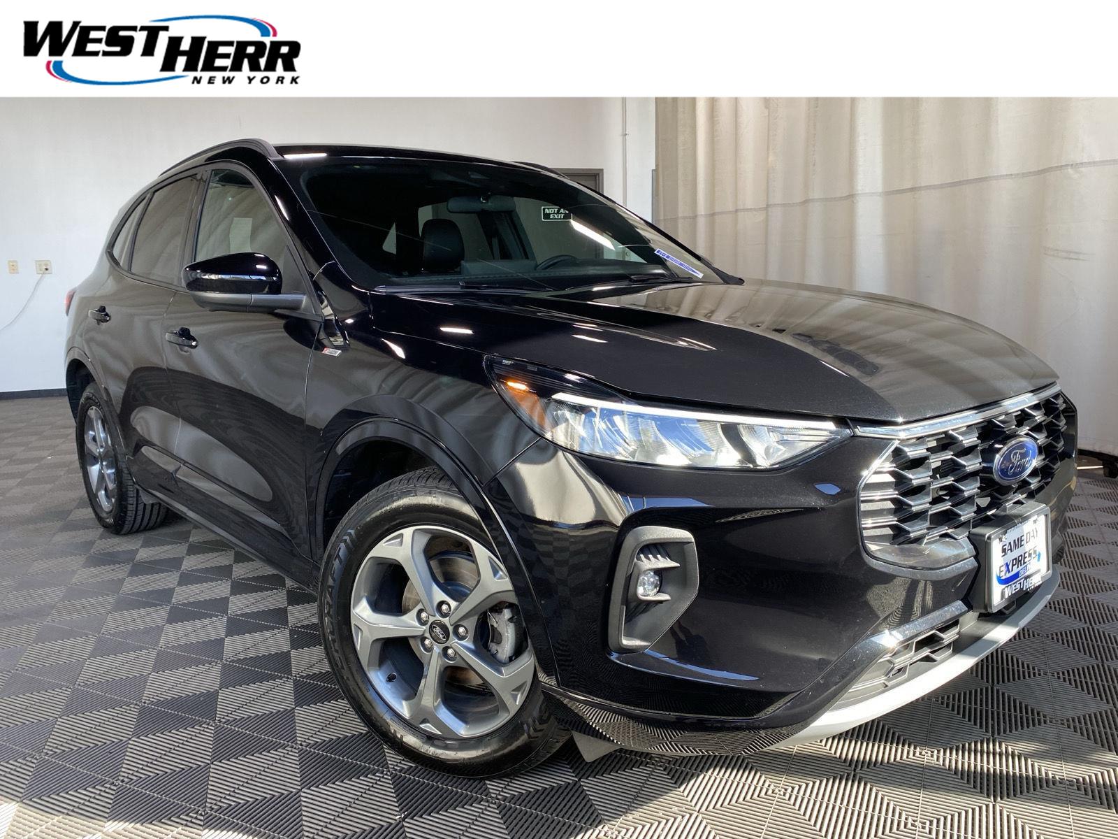 2023 Ford Escape ST-Line Select AWD