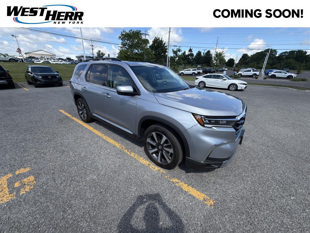 Lunar Silver Metallic 2024 Honda Pilot SUV / Crossover All-Wheel Drive Automatic