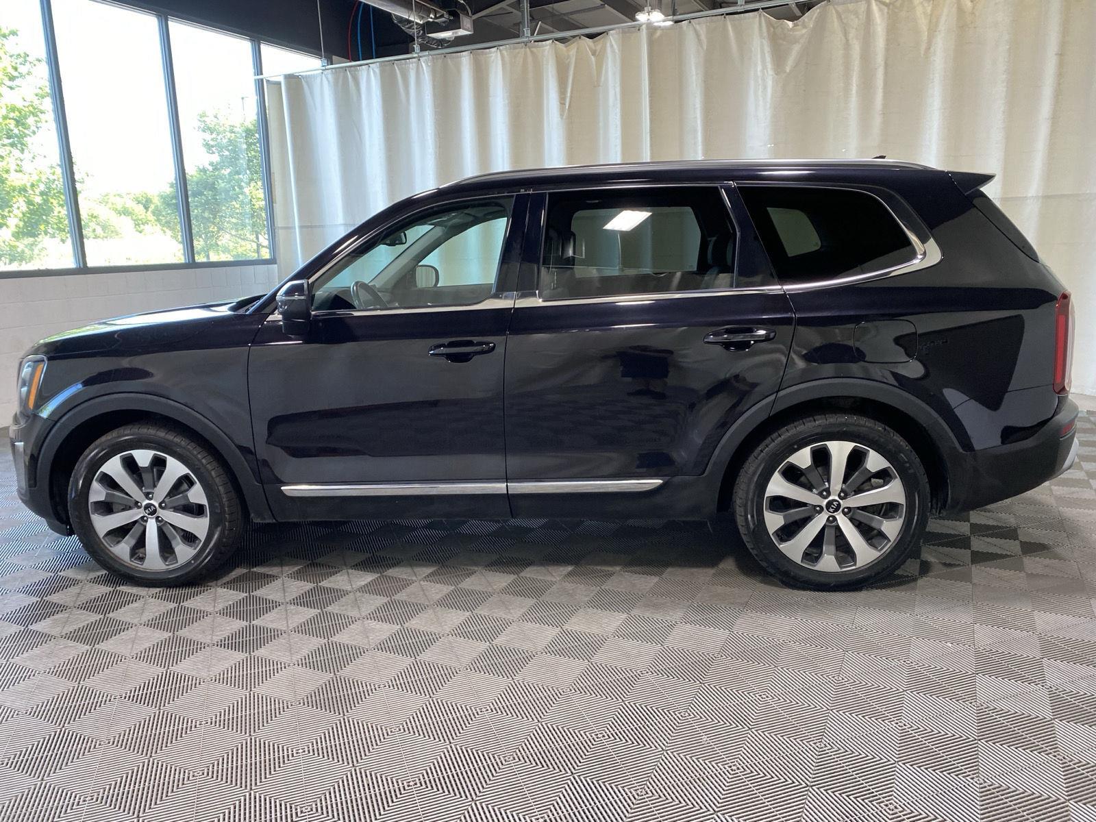 Used 2021 Black Copper Kia EX image 5