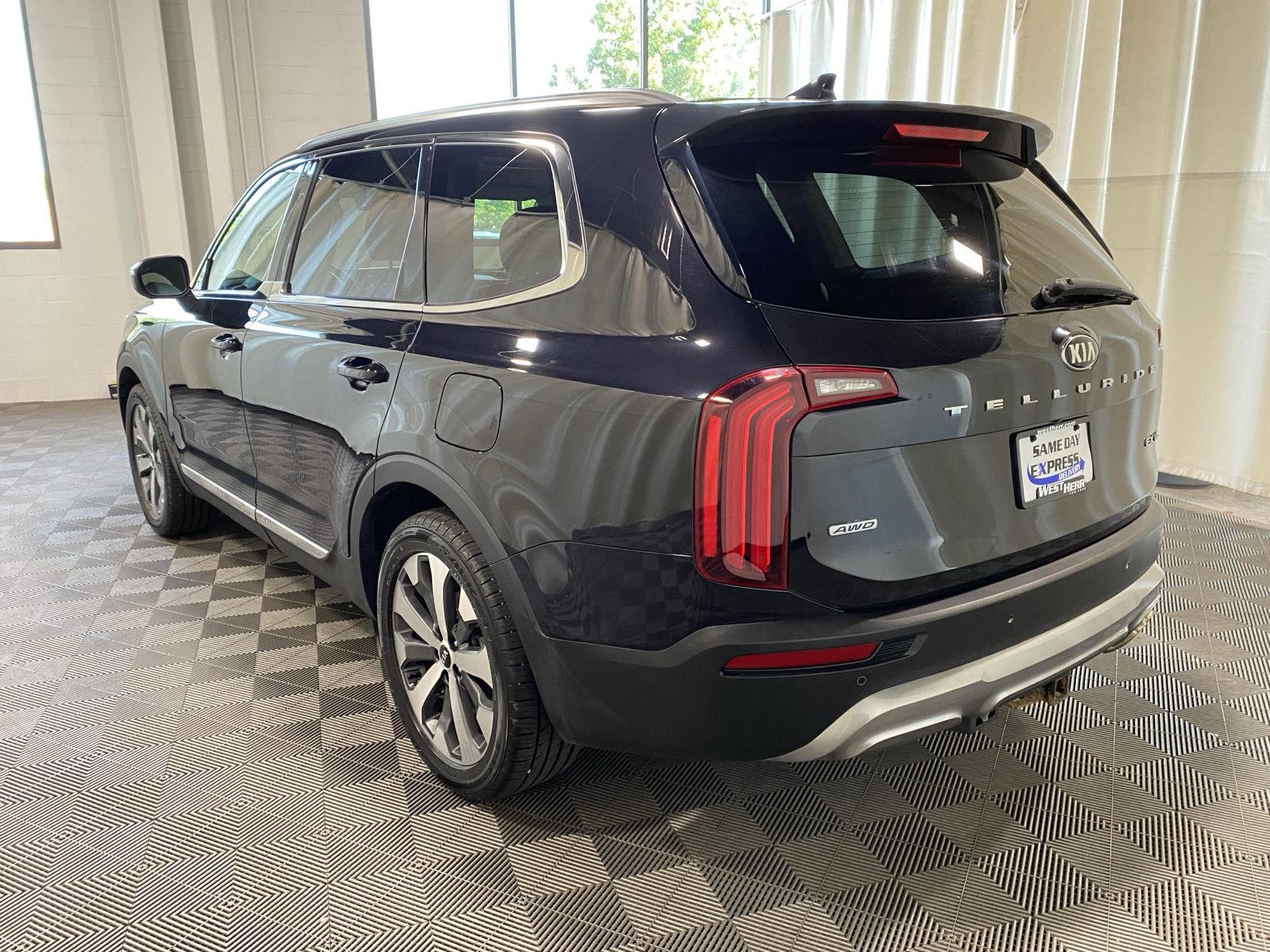 Used 2021 Black Copper Kia EX image 6