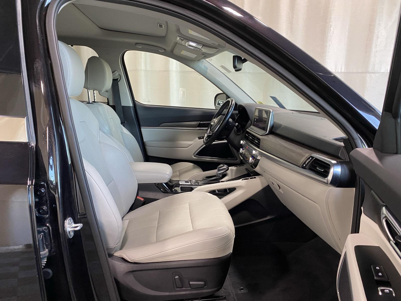 Used 2021 Black Copper Kia EX image 11