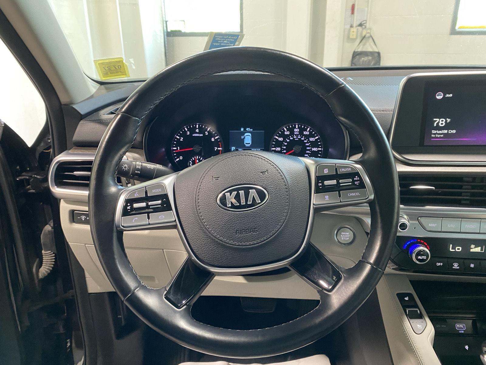 Used 2021 Black Copper Kia EX image 21