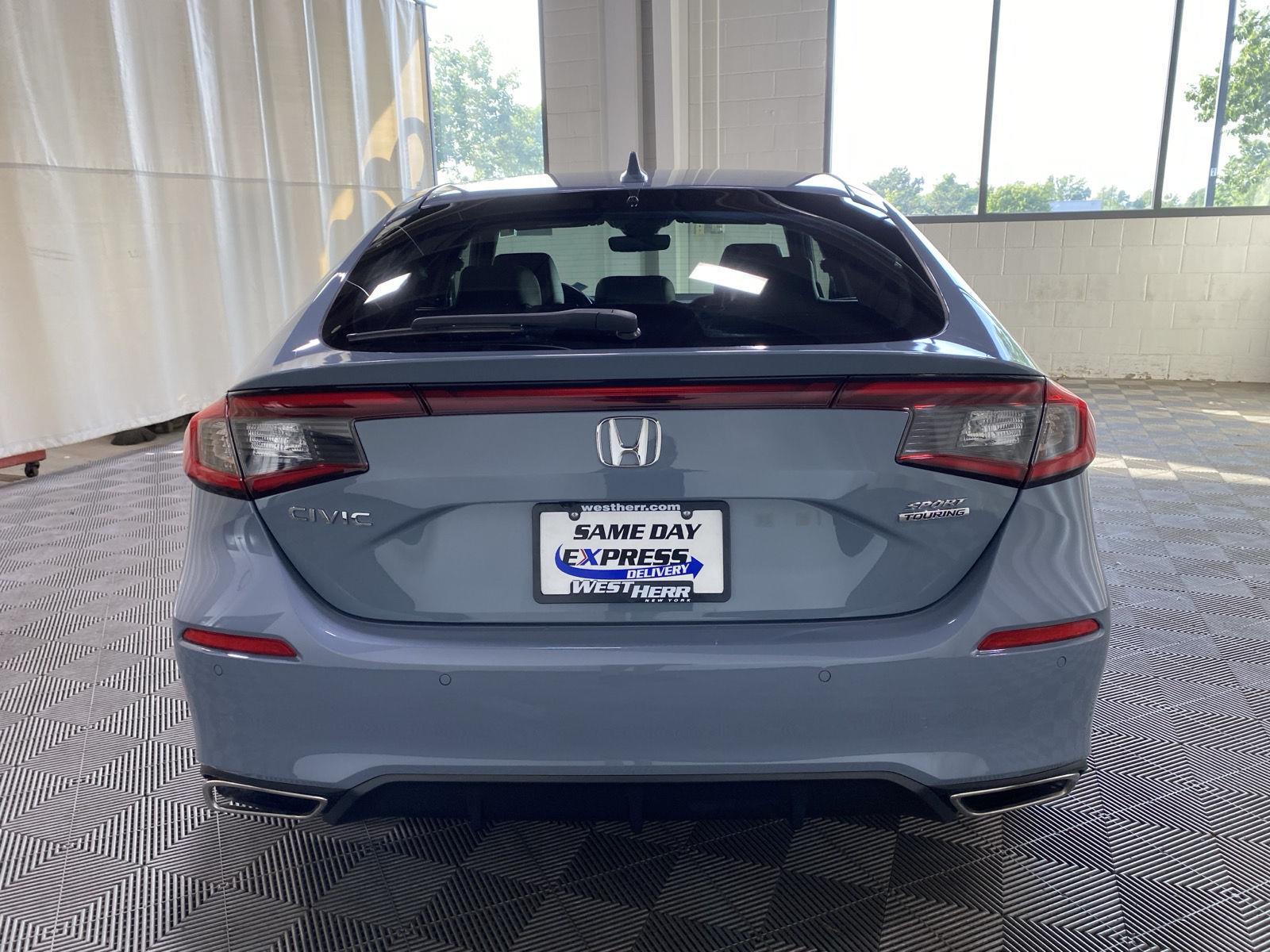Certified Used 2023 Sonic Gray Pearl Honda Sport Touring image 6