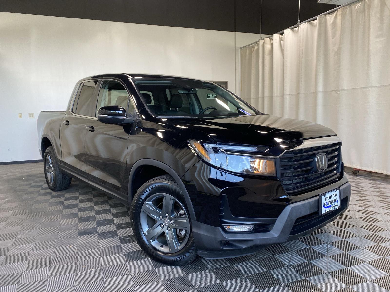 Crystal Black Pearl 2023 Honda Ridgeline Pickup Truck All-Wheel Drive Automatic