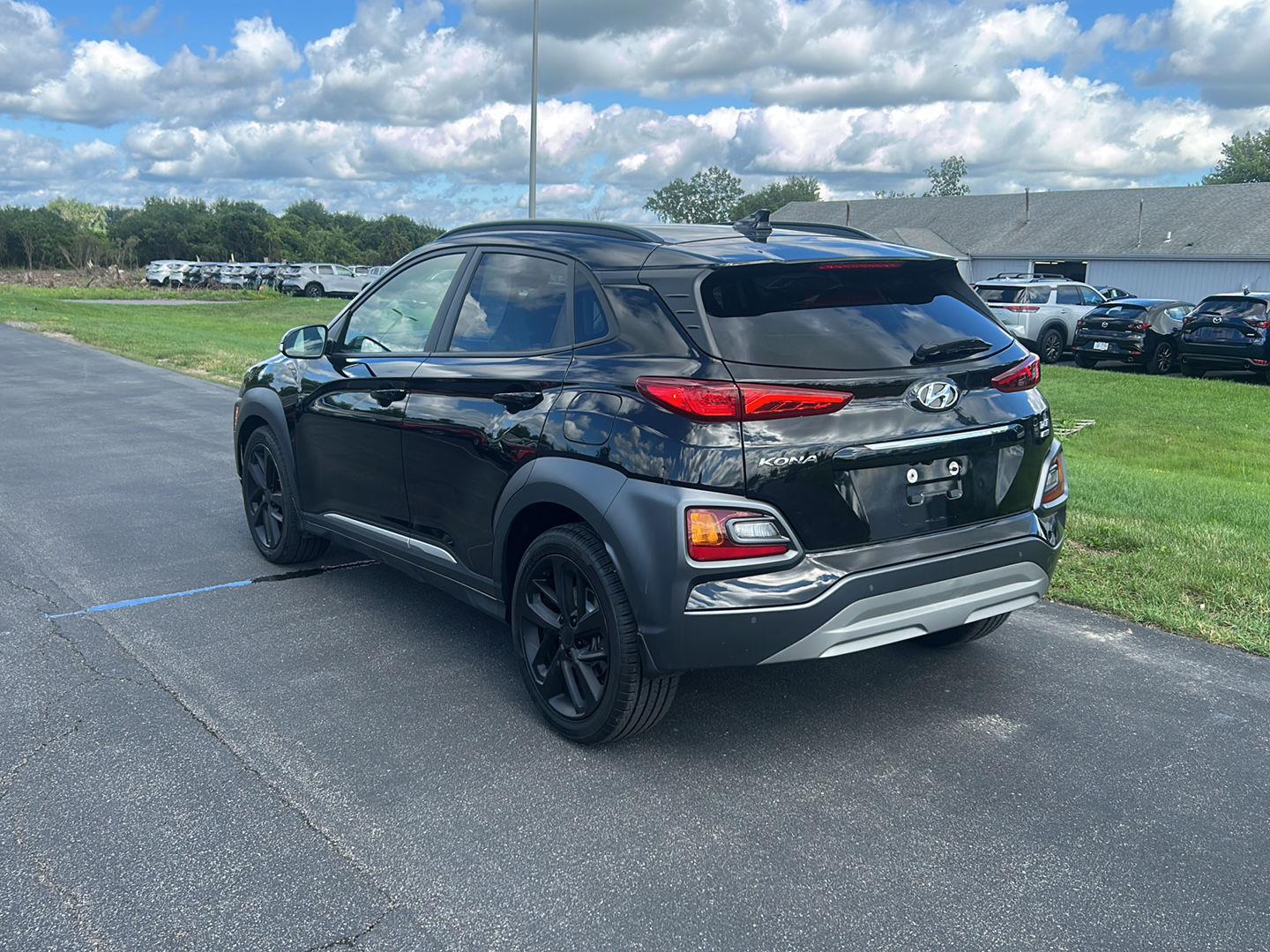 Used 2019 Ultra Black Pearl Hyundai Ultimate image 25