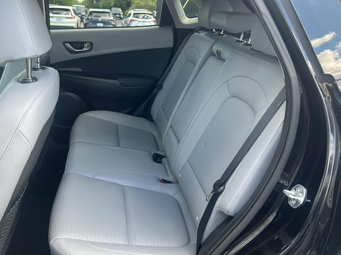 Used 2019 Ultra Black Pearl Hyundai Ultimate image 27
