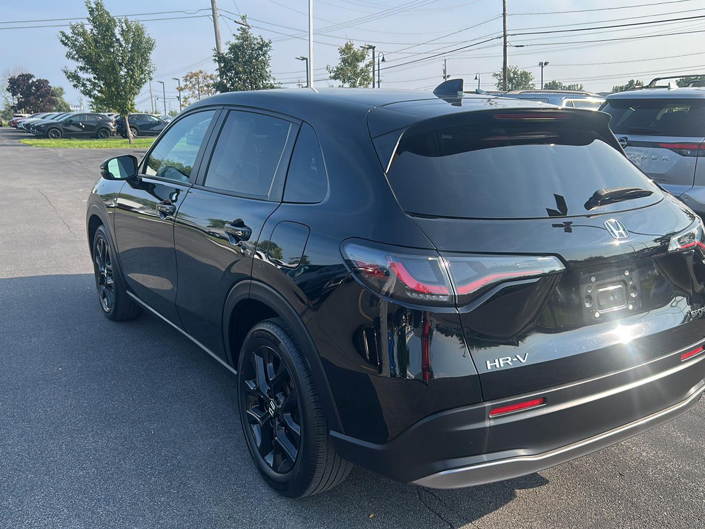 Used 2024 Crystal Black Pearl Honda Sport image 9