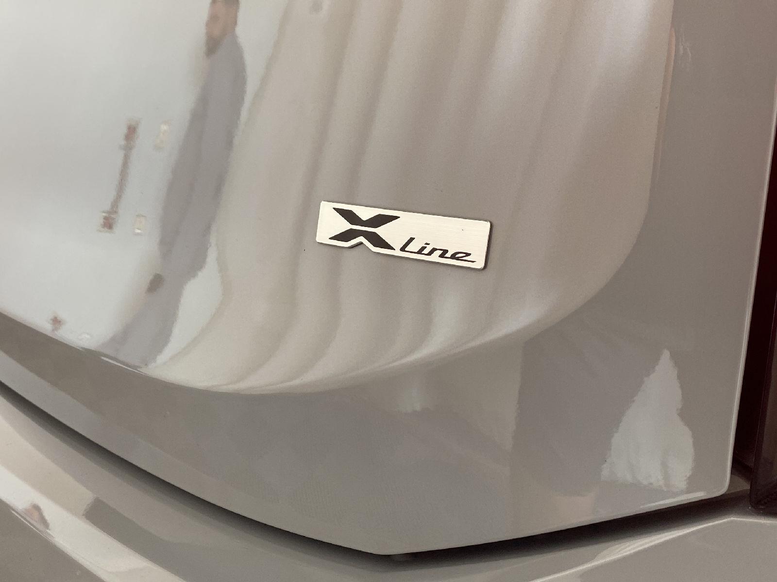 Used 2025 Wolf Gray Kia EX X-Line image 20
