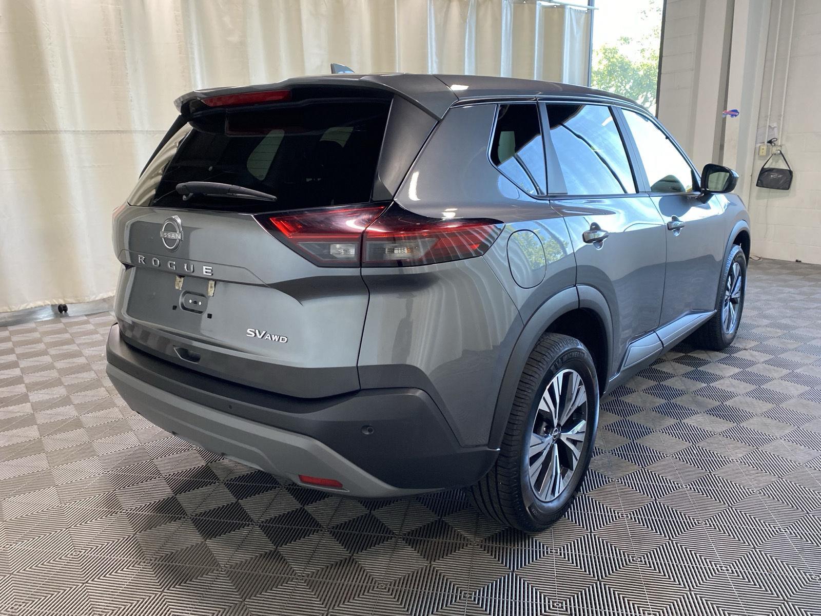 Used 2023 Gun Metallic Nissan SV image 8