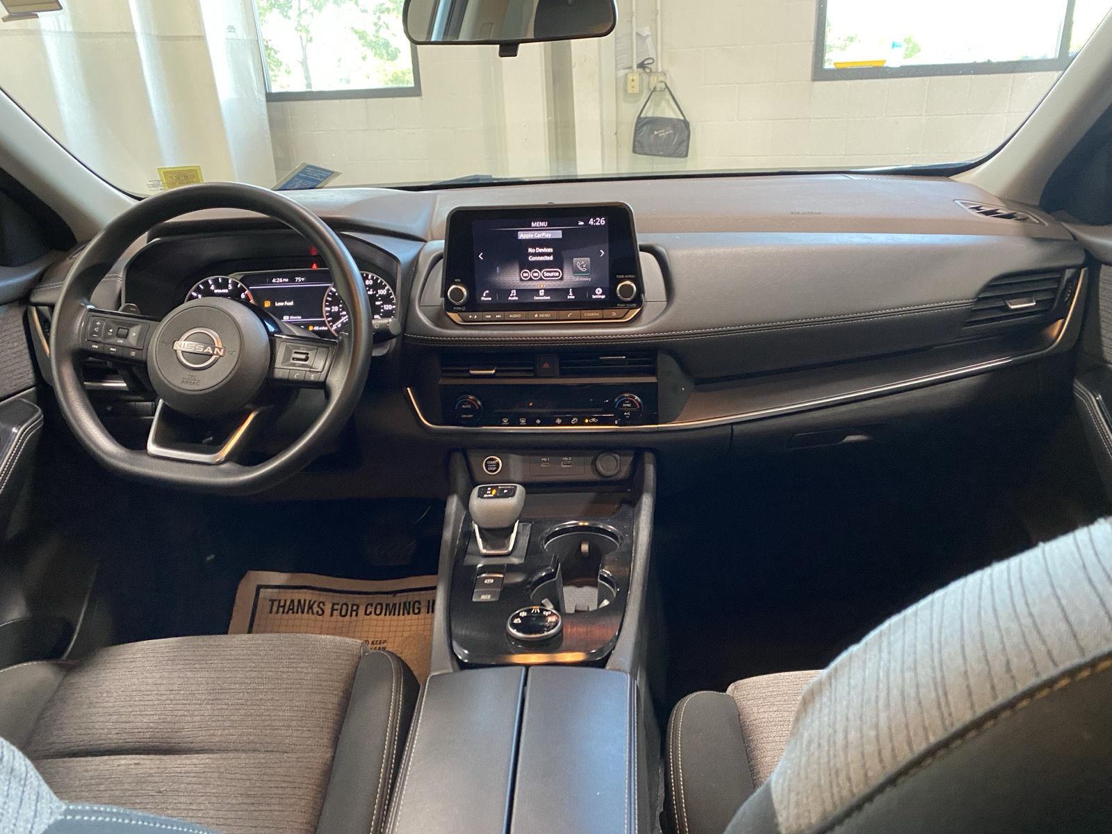 Used 2023 Gun Metallic Nissan SV image 15