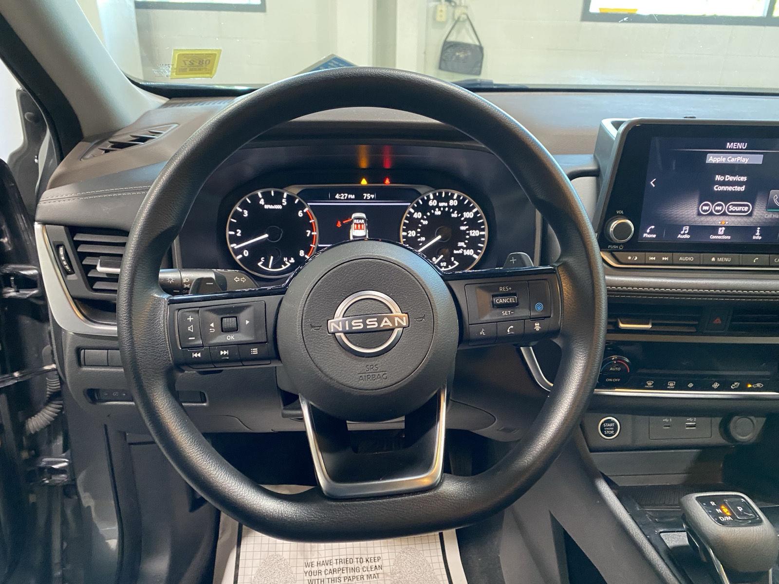 Used 2023 Gun Metallic Nissan SV image 23