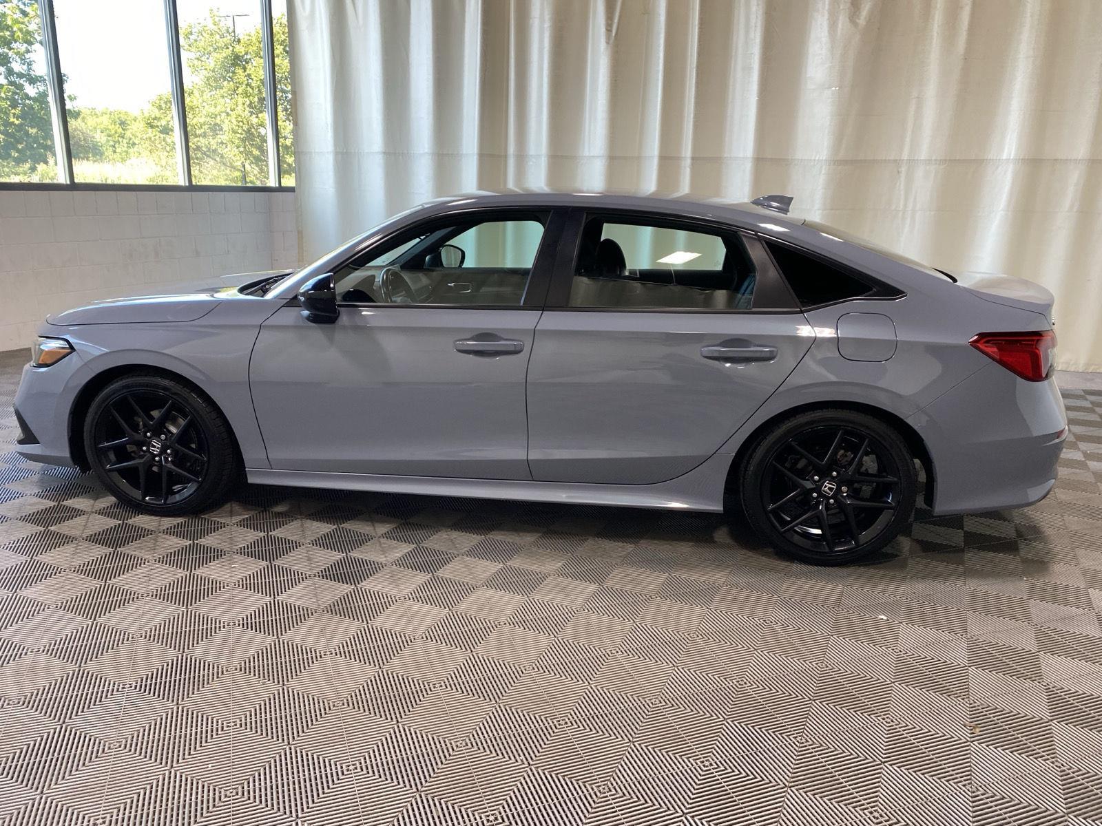 Certified Used 2024 Sonic Gray Pearl Honda Sport image 7