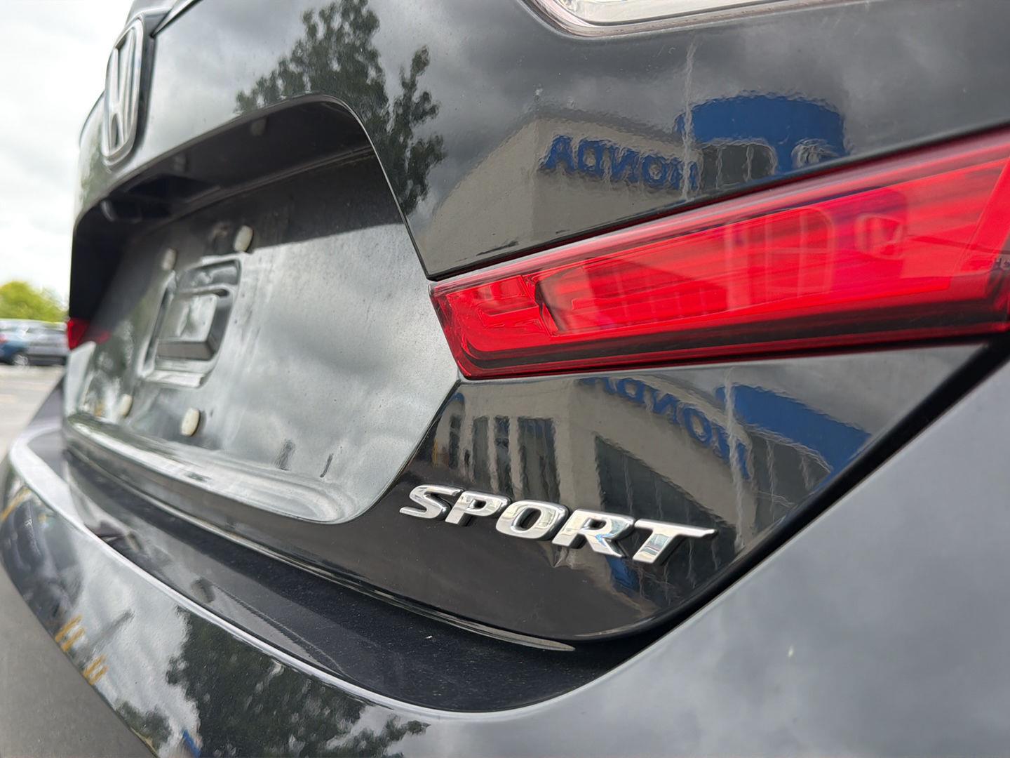 Used 2022 Crystal Black Pearl Honda Sport image 10