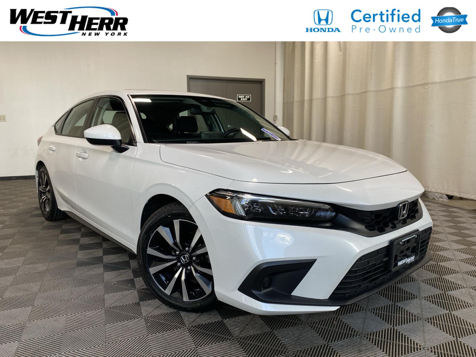  2024 Honda Civic Hatchback EX-L FWD   