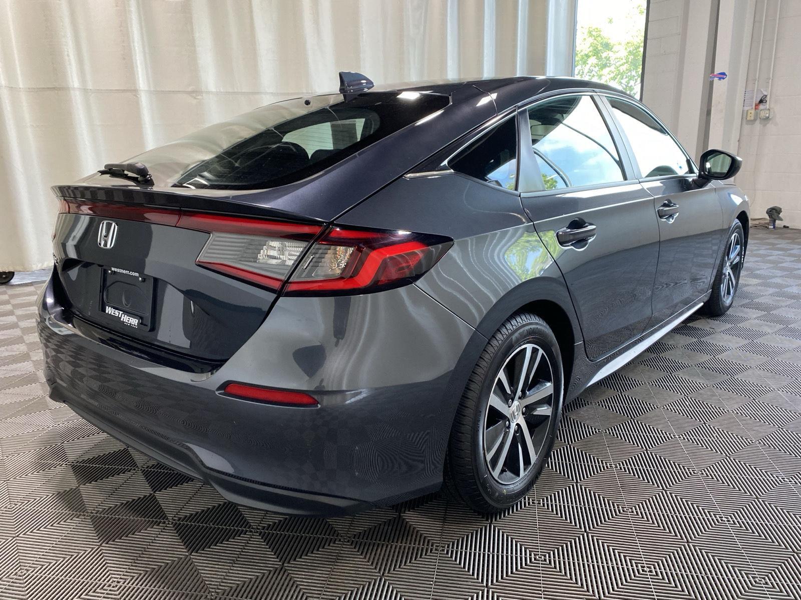 Certified Used 2024 Meteorite Gray Metallic Honda LX image 7