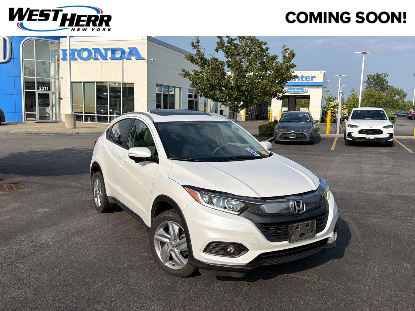 Platinum White Pearl 2019 Honda HR-V SUV / Crossover All-Wheel Drive 7-Speed CVT